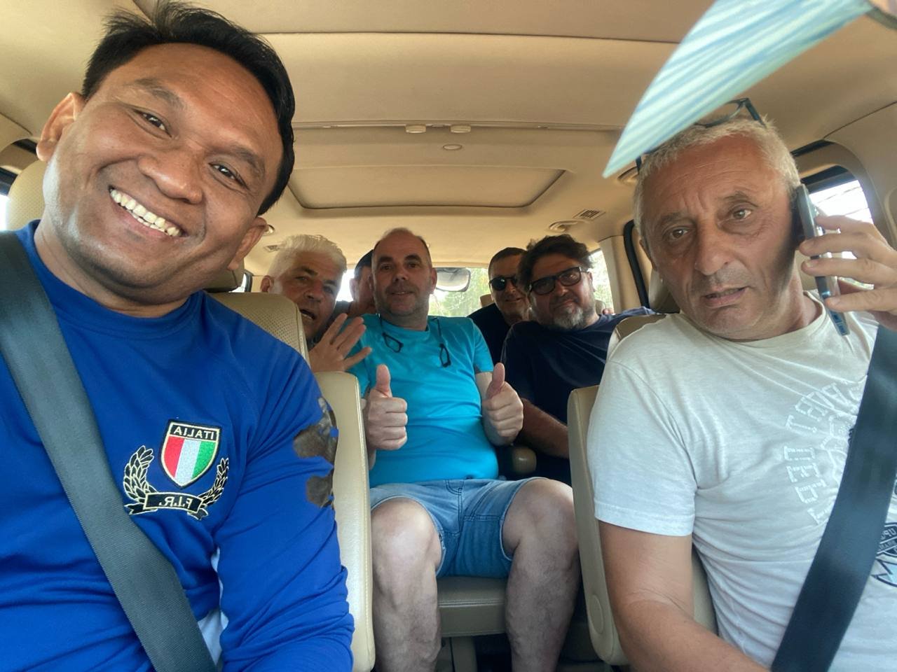 Make your journey from Phnom Penh to Poipet easy, safe, and comfortable with a private taxi. With an English-speaking driver, affordable price, and reliable service, it’s the best way to travel.