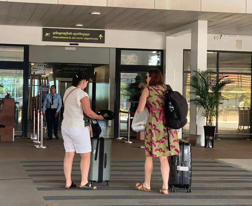 Make your journey between Sihanoukville International Airport (KOS), the city, and Koh Rong ferry port easy and stress-free. Choose our private taxi transfer service for a safe, comfortable, and affordable travel experience in Cambodia.